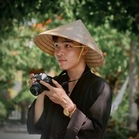 nhạc nền - Trí Nguyện