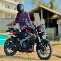 ishan_3826