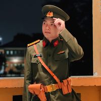 nhạc nền - Chú Bộ Đội đang đi A50