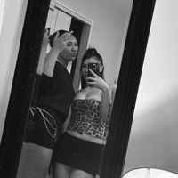 xn8o0gixzy._