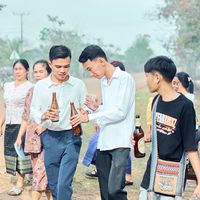 เสียงต้นฉบับ - ເລືອດເເປງຍຸງ🤴🏻