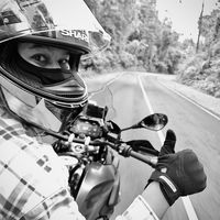 ponchit_arm