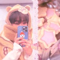 lovedbyleoj