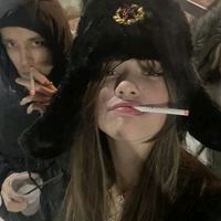 esininizqq
