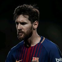 messi_trident