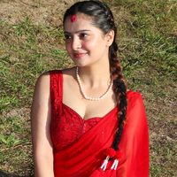 richa_neupane80