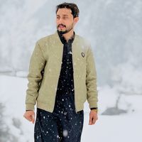 khan_mamo1