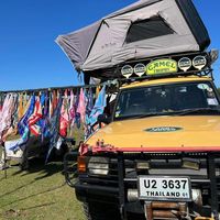 dreaminyellowlandrover