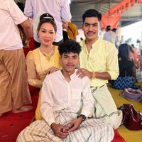 မူရင်းအသံ - San Di