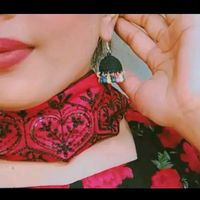 lovelyquen212