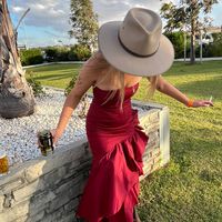 zara_farley07