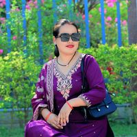 pratik_xetry2052