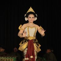 ellyafebritrisca6