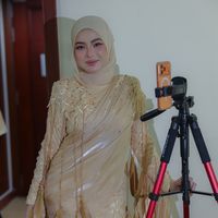original sound - W.Nur Amirah (Ladyboss WNA)