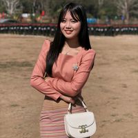 nountmo_253official1