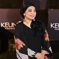 muniba_hair_colrist