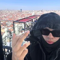 AQUA VS ANGEL DE VICTORIA