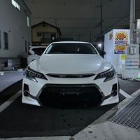 77x_2300
