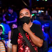 เสียงต้นฉบับ - ตากล้องร้านKnockout