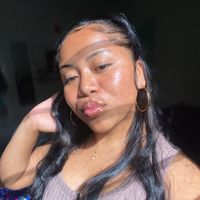 theee.nellee_