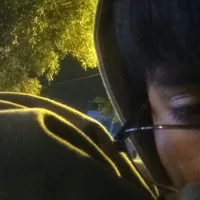 Abrázame muy fuerte.