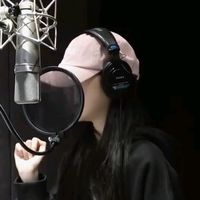clarafuturaidol