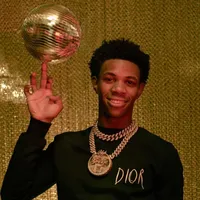 A boogie wit da hoodie