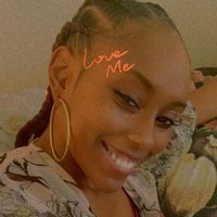 nique.reacts2