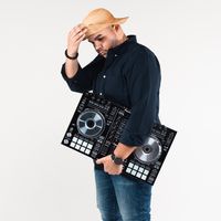 djeliaspanama