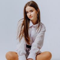 adela_bors_official_