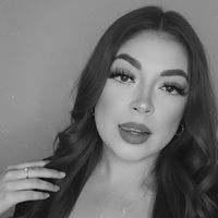 ingrid_peach