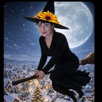 the..lady.in.black