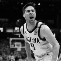 belowtherimhoops