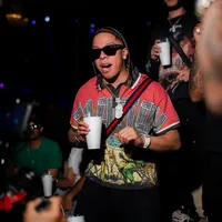 En blusa Papera Yoan retro