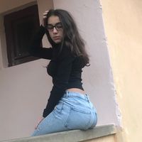 nu.e.nmk.aici