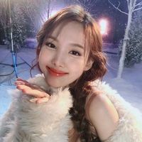 nayeon.je.ikona
