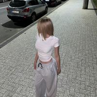 _yonella._