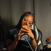yanileigh_