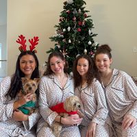 thehaschaksisters