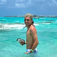 222_daniel