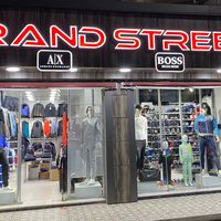 brand_street.2