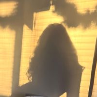 lizzy_bisket
