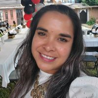 lauracorrea9327