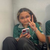 zoee_676
