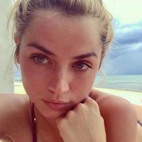 original sound - Ana De Armas