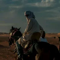 ألا كّلُّ ماشِيةِ الخيزَلى