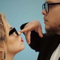 оригинальный звук