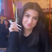 b u i l d α b i t c h