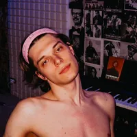 МОСКВА ЛЮБИТ Х HEADS WILL ROLL