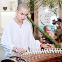 nhạc nền - Nguyễn Thị Thu Thắm